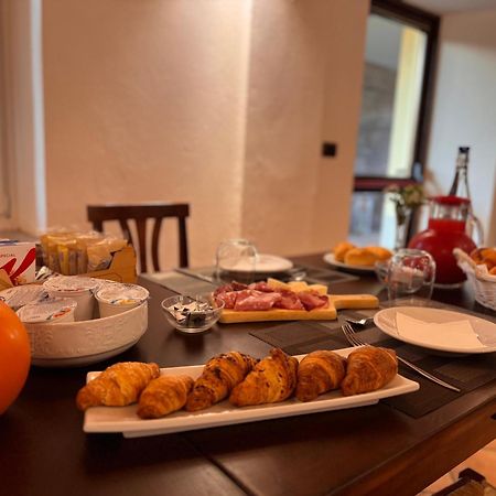 Agriturismo Podere La Piazza Costigliole d'Asti Dış mekan fotoğraf