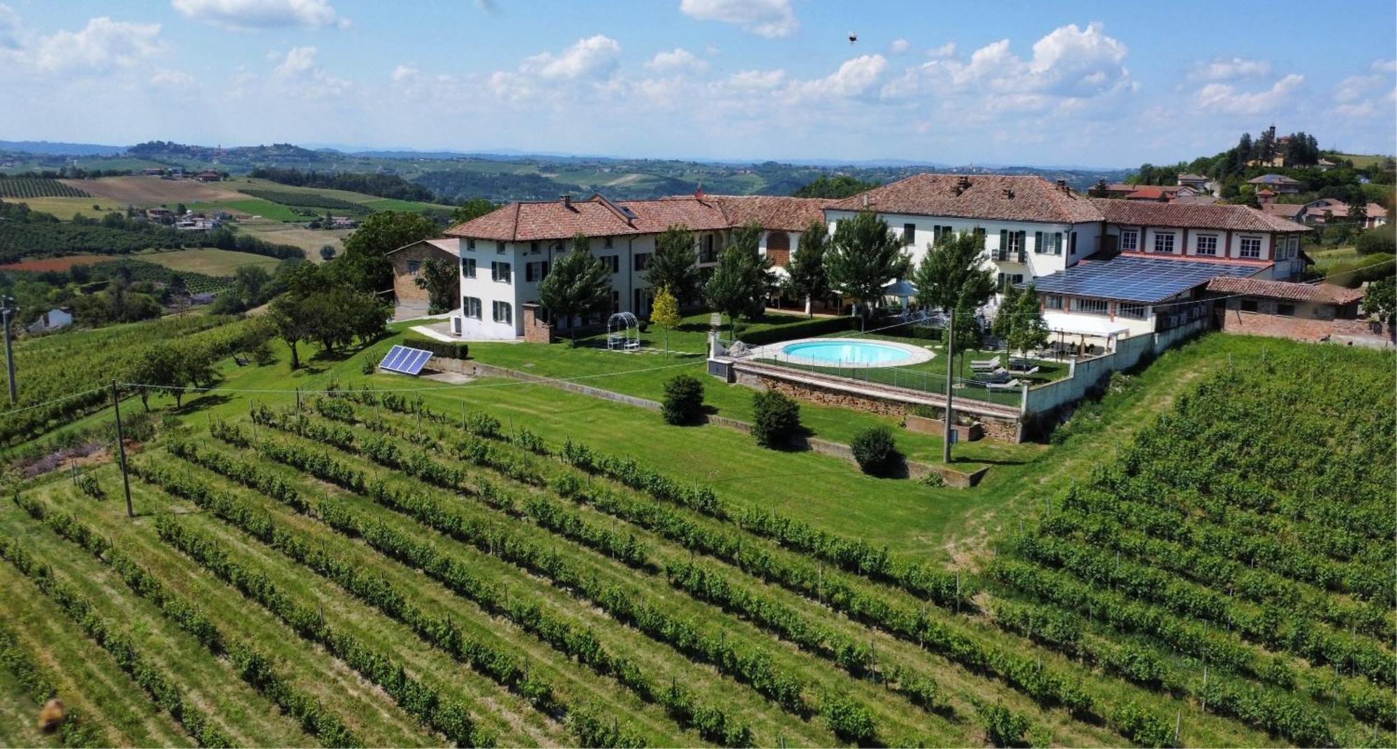 Agriturismo Podere La Piazza Costigliole d'Asti Dış mekan fotoğraf