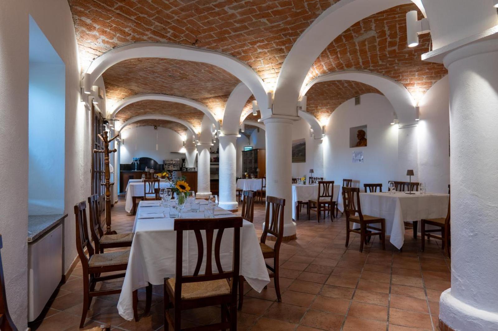 Agriturismo Podere La Piazza Costigliole d'Asti Dış mekan fotoğraf