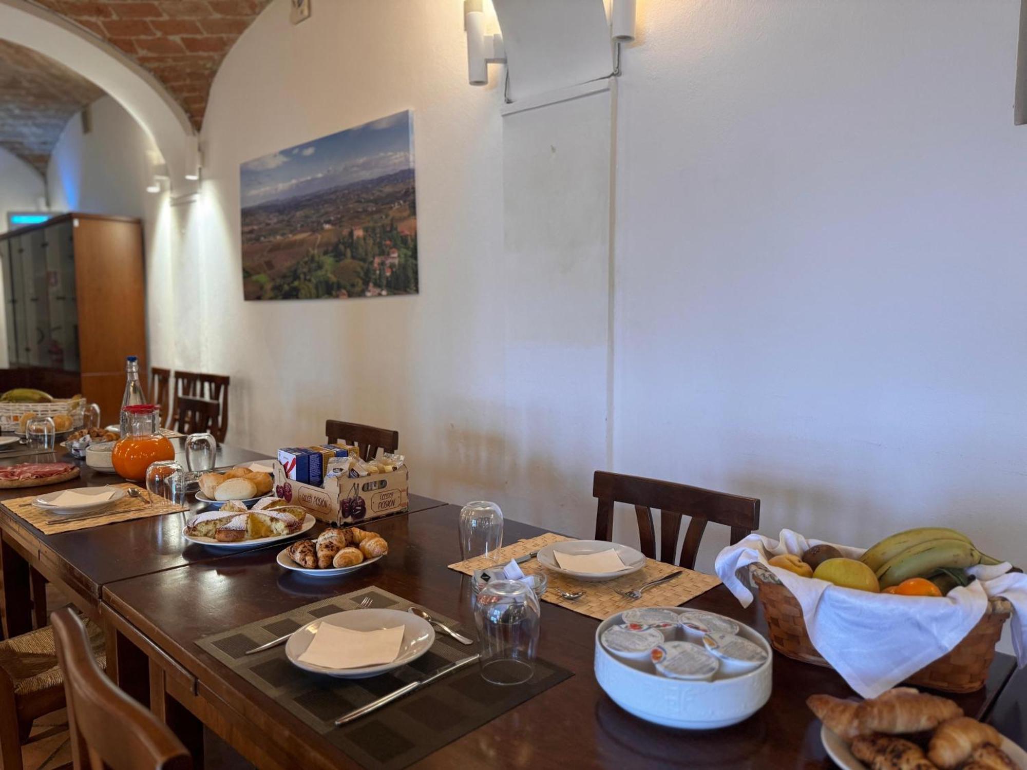 Agriturismo Podere La Piazza Costigliole d'Asti Dış mekan fotoğraf